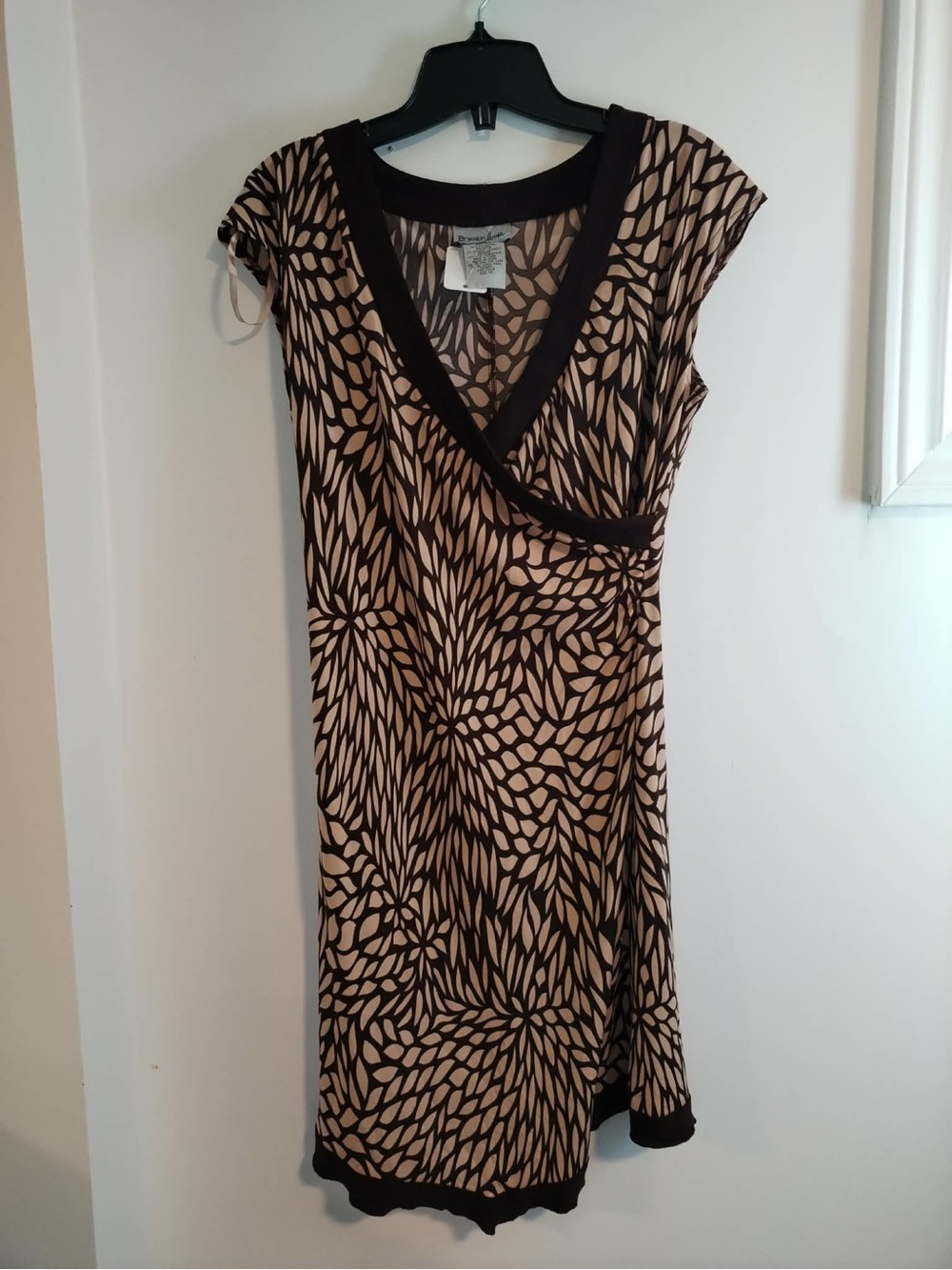 Women’s Y2K Beige and Brown Stretchy Midi Floral Dress - Size M